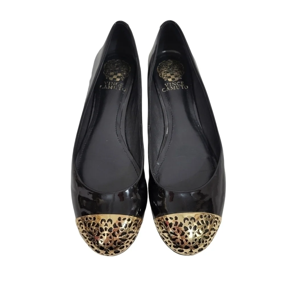 Vince Camuto 